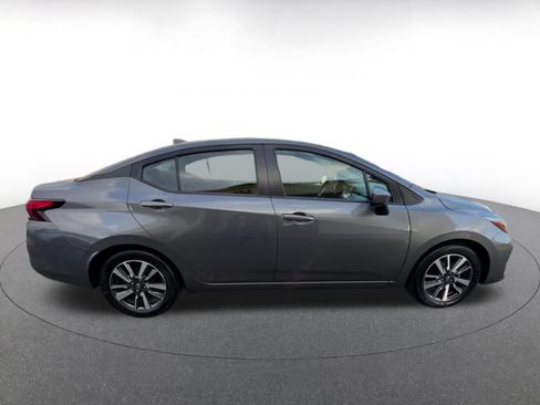 Used 2025 Nissan Versa SV FWD image 16
