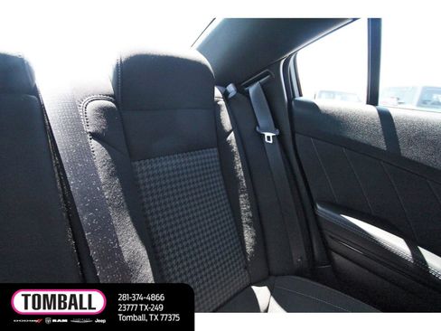 Used 2023 Dodge Charger R/T w/ Performance Handling Group RWD image 12