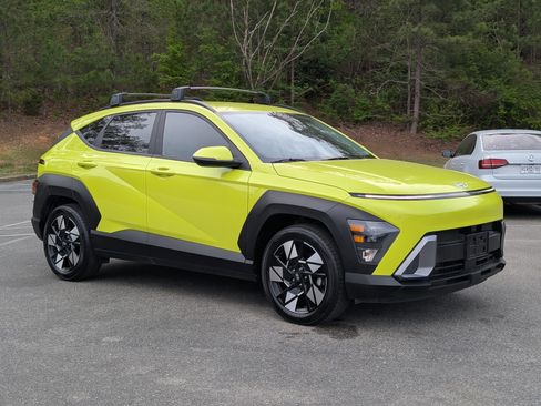 Used 2024 Hyundai Kona SEL w/ Convenience Package image 11