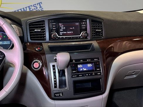 Used 2016 Nissan Quest SV FWD image 10