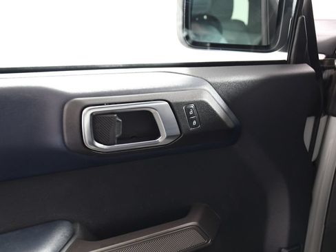 Used 2021 Ford Bronco First Edition AWD/4WD image 15