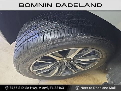 Used 2024 Cadillac Escalade Sport Platinum w/ LPO, Floor Liner Package image 15