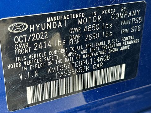 Used 2023 Genesis G70 3.3T w/ Sport Prestige Package RWD image 30