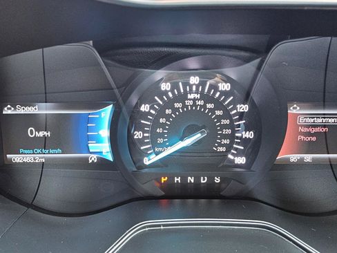 Used 2019 Ford Fusion SEL FWD image 36