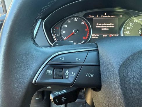 Used 2021 Audi Q5 2.0T Premium w/ Convenience Package image 18