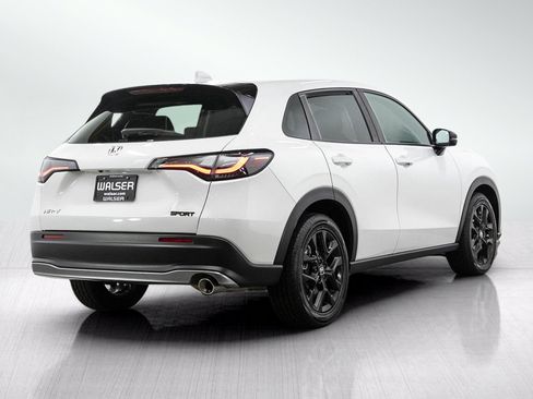Used 2024 Honda HR-V Sport image 5