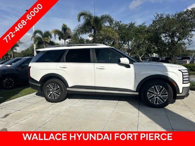 Used 2026 Hyundai Palisade SEL Premium FWD image 3