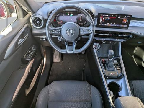 Used 2024 Alfa Romeo Tonale Ti w/ Active Assist Package image 19