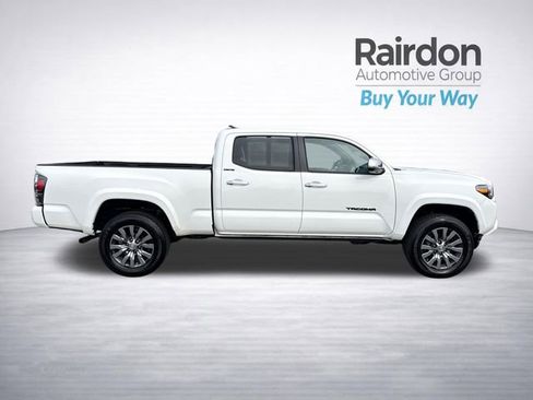 Used 2023 Toyota Tacoma Limited image 9