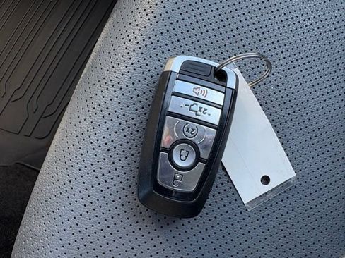 Used 2022 Ford F150 Lariat w/ Equipment Group 501A Mid AWD/4WD image 29