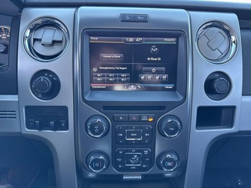 Used 2014 Ford F150 FX4 w/ Equipment Group 402A Luxury image 18