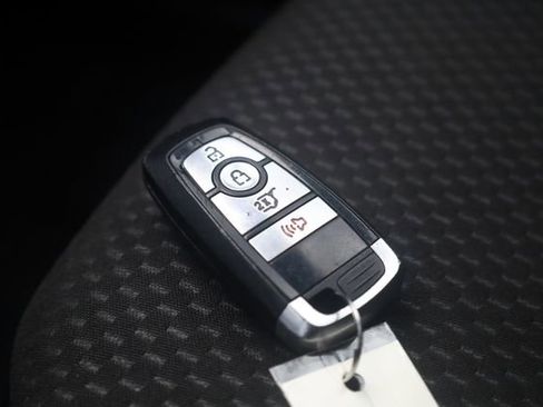 Used 2023 Ford Escape ST-Line w/ Equipment Group 301A FWD image 22