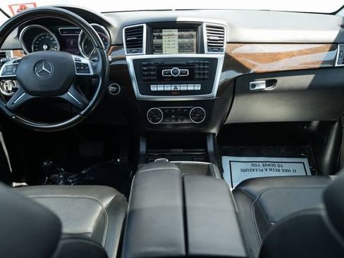 Used 2014 Mercedes-Benz ML 350 BlueTEC 4MATIC image 39
