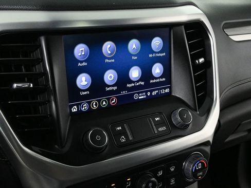 Used 2023 GMC Acadia SLT image 14