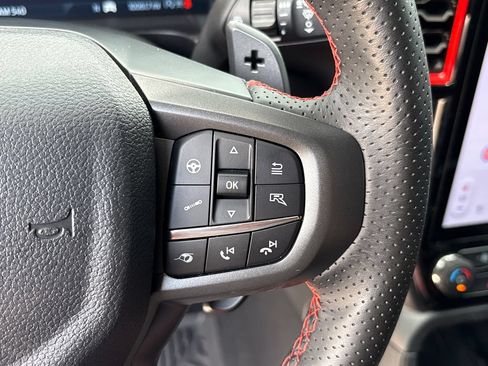 Certified 2025 Ford Ranger Raptor AWD/4WD image 18