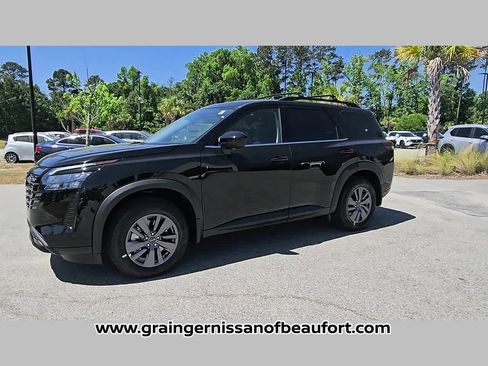 New 2026 Nissan Pathfinder SV FWD image 22