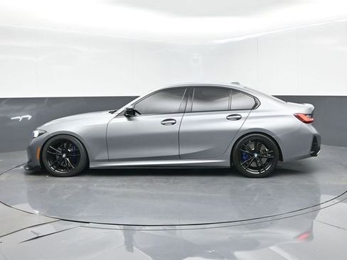 Used 2025 BMW M340i w/ Premium Package image 5