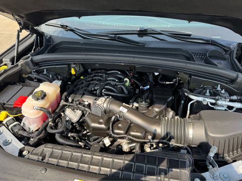 Used 2022 Jeep Grand Cherokee L Laredo image 20