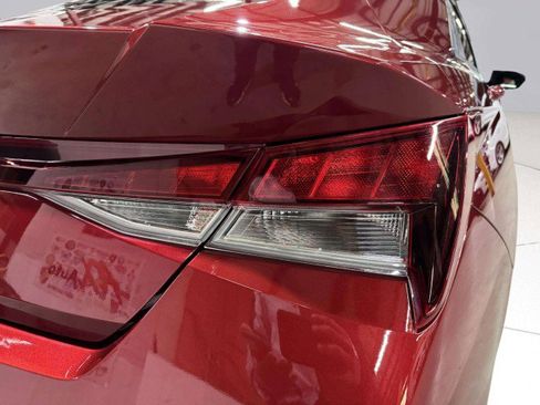 Used 2024 Hyundai Elantra SEL image 13