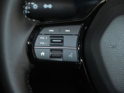 New 2026 Honda HR-V EX-L image 25