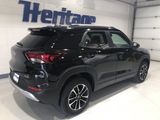 New 2025 Chevrolet TrailBlazer LT w/ Convenience Package image 3