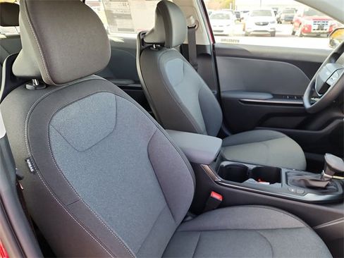 New 2025 Kia K4 LXS image 16