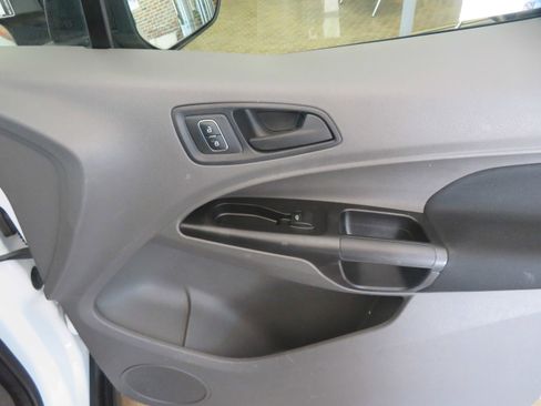 Used 2020 Ford Transit Connect XL image 32