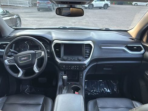 Used 2017 GMC Acadia SLT AWD/4WD image 27