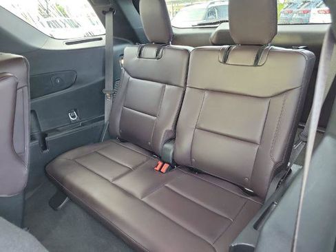 Certified 2025 Ford Explorer Platinum w/ Ultimate Package image 14