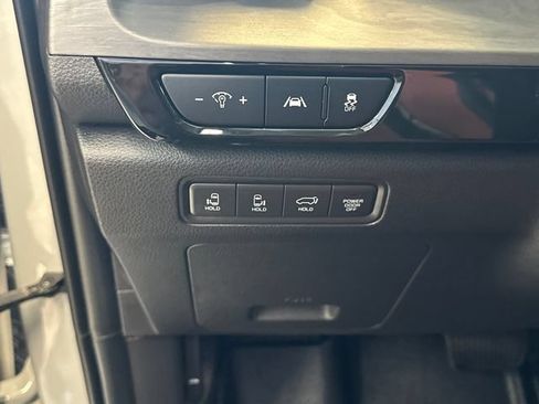 Used 2024 Kia Carnival SX FWD image 21