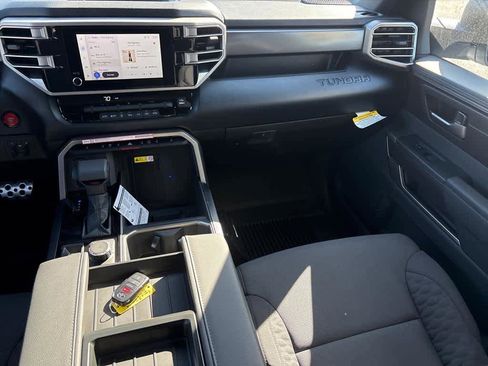 New 2026 Toyota Tundra SR5 image 5
