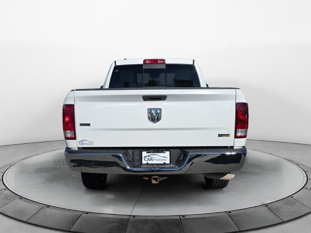 Used 2018 RAM 1500 Classic SLT RWD image 4
