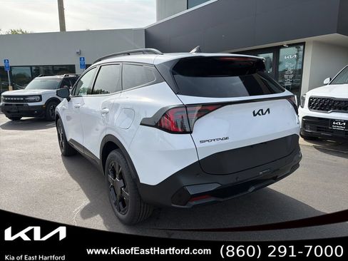 New 2026 Kia Sportage X-Line w/ X-Line Premium Package AWD/4WD image 9