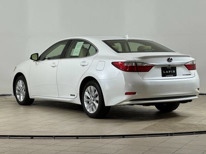 Used 2013 Lexus ES 300h w/ Premium Pkg