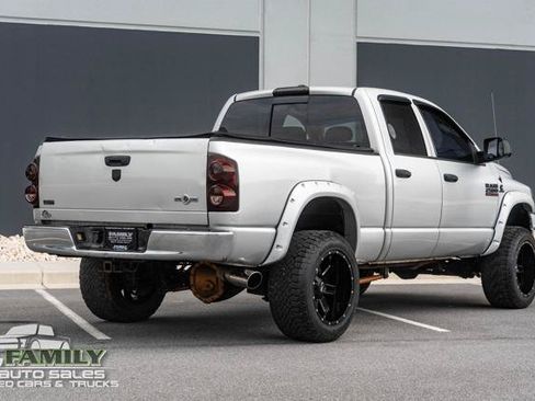 Used 2008 Dodge Ram 2500 Truck SLT w/ Trailer Tow Group AWD/4WD image 9