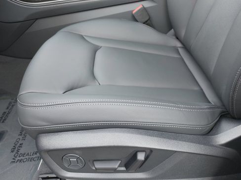 New 2026 Audi Q7 2.0T Premium Plus AWD/4WD image 32