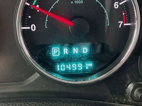 Used 2017 Jeep Wrangler Sport image 15