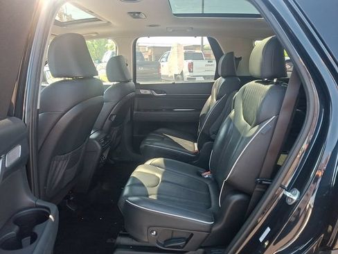 Used 2023 Hyundai Palisade Limited AWD/4WD image 10