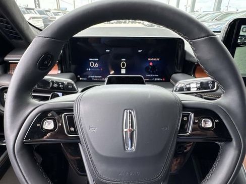 New 2026 Lincoln Aviator Black Label AWD/4WD image 28