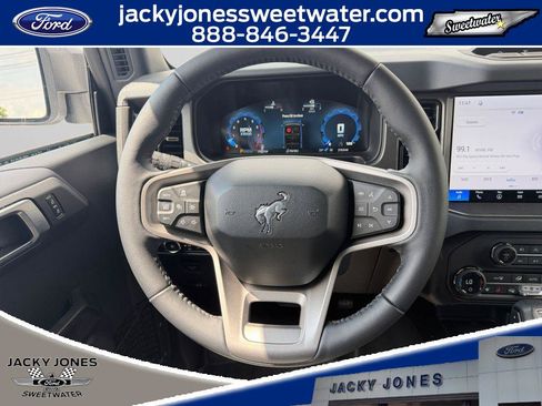 New 2026 Ford Bronco Badlands AWD/4WD image 11