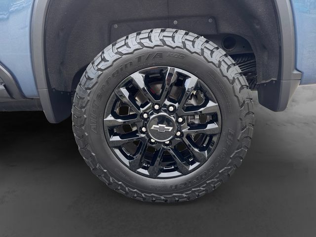 Used 2025 Chevrolet Silverado 2500 LT w/ Trail Boss Package AWD/4WD image 7