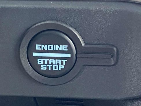 New 2025 Ford Bronco Outer Banks image 20