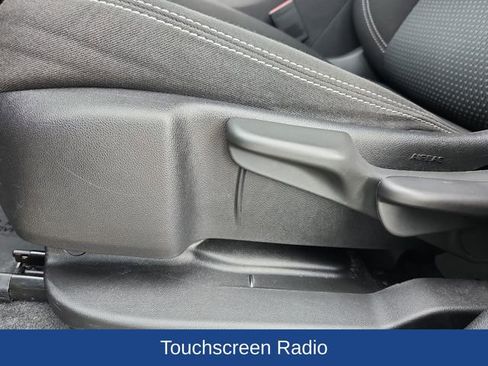 Certified 2024 GMC Terrain SLE image 22