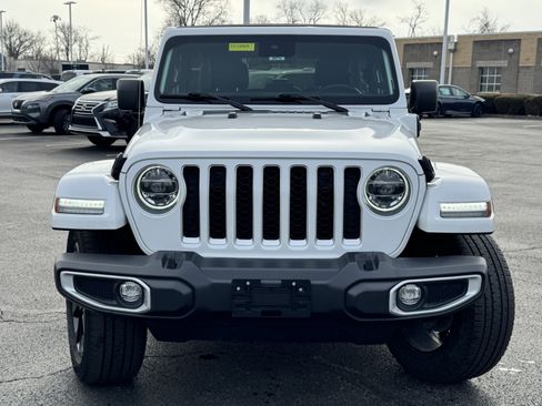 Used 2021 Jeep Wrangler Unlimited Sahara w/ Cold Weather Group image 18
