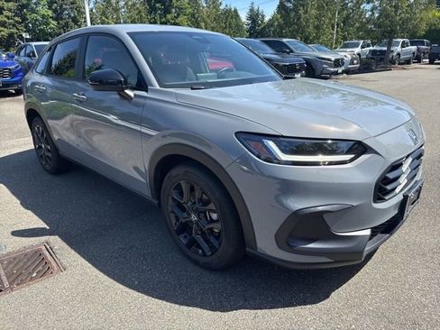 Used 2025 Honda HR-V Sport image 2