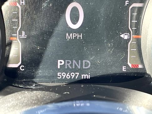 Used 2022 Jeep Wrangler Unlimited Sahara image 14