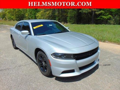 Certified 2022 Dodge Charger SXT image 8