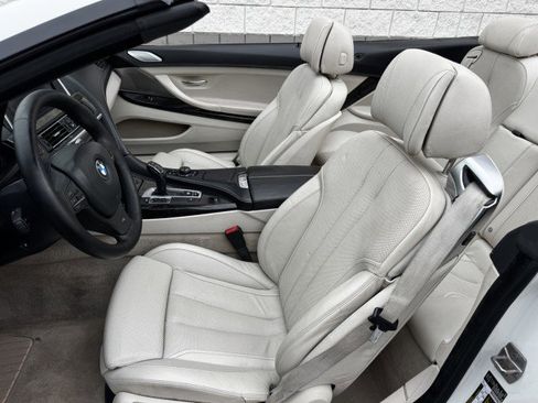 Used 2013 BMW 650i Convertible image 10