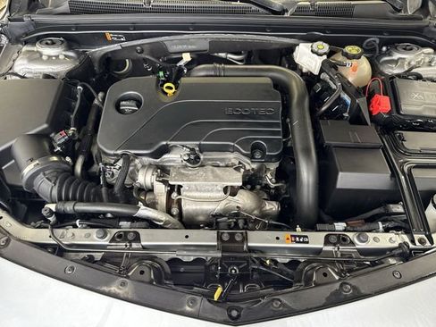 Used 2023 Chevrolet Malibu LT FWD image 27