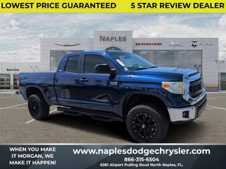 Used 2015 Toyota Tundra SR5 w/ SR5 Upgrade Package AWD/4WD video 1
